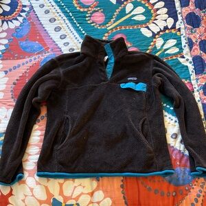 Patagonia Brown Fleece Pullover with Teal Trim